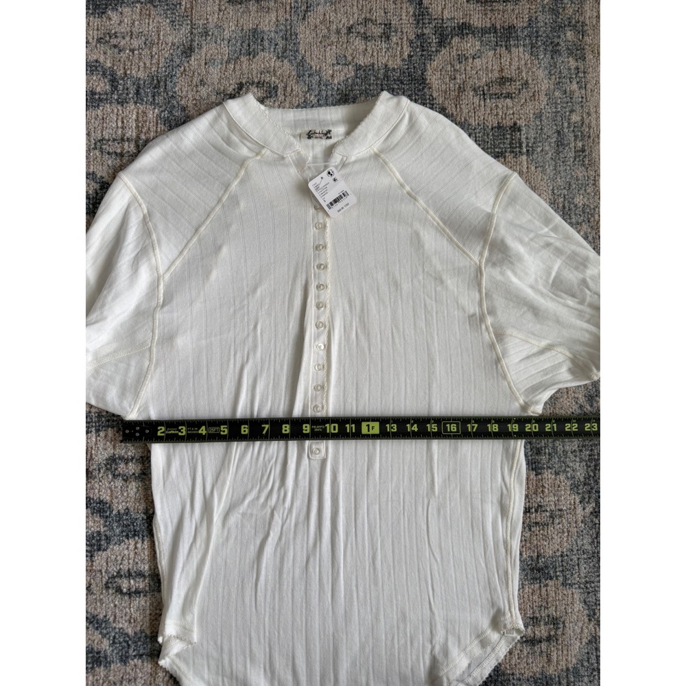 Free People Coffee Chat Pointelle Knit Pullover Size Small NWT - Picture 3 of 5